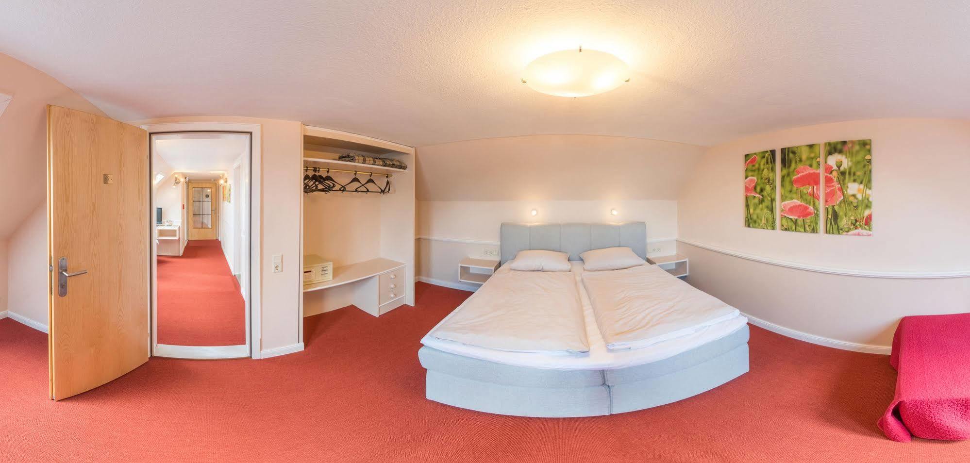 Schaefers Hotel, Self-Check-In, Cafe Und Baecker Am Hotel Vechta Luaran gambar