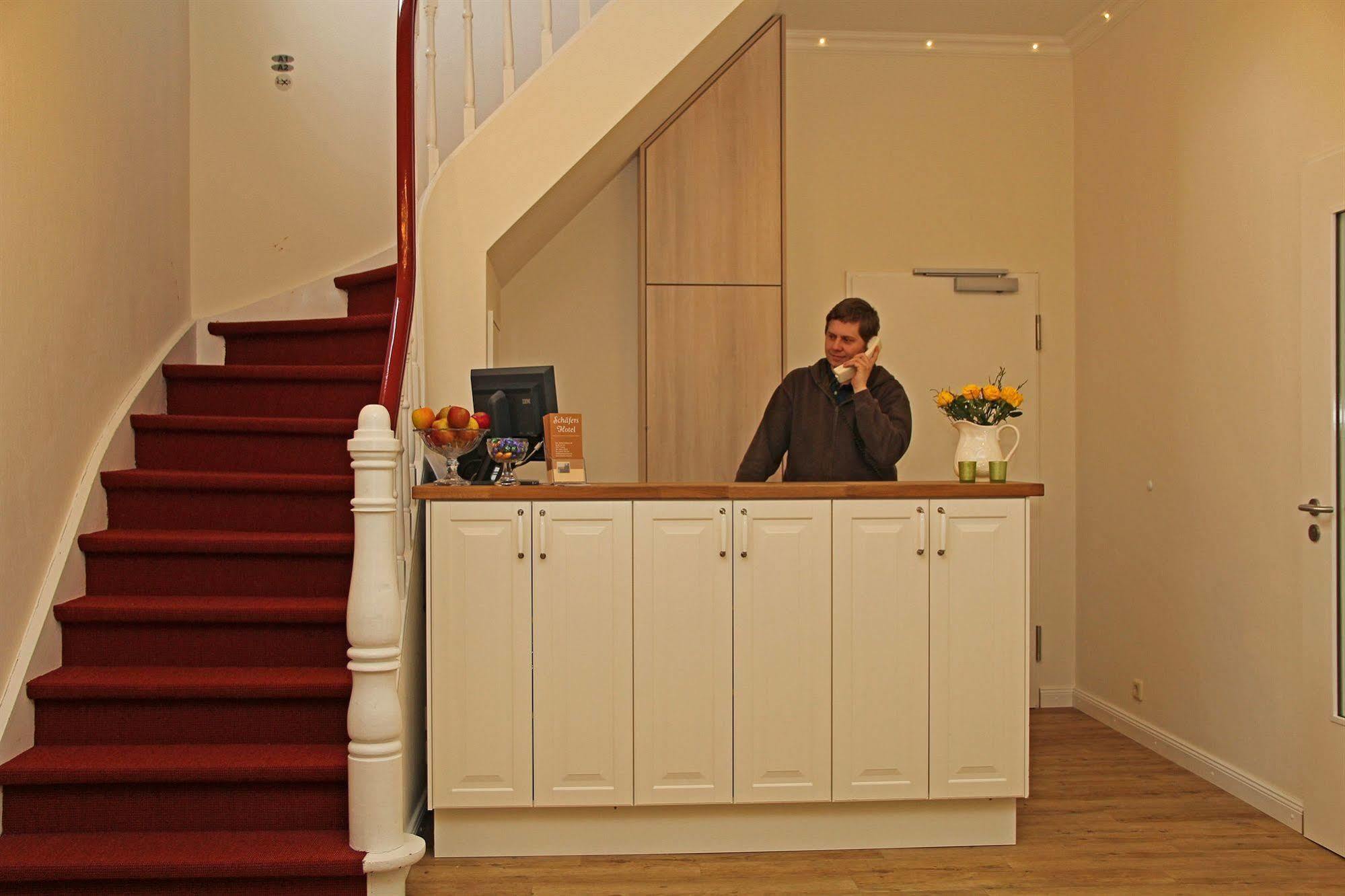 Schaefers Hotel, Self-Check-In, Cafe Und Baecker Am Hotel Vechta Luaran gambar